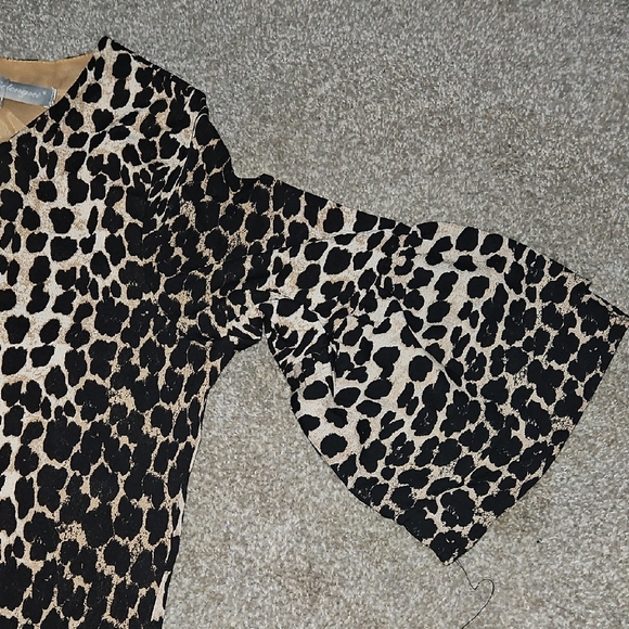 Plus size Chic Animal Print Mid sleeve V-Neck Dress size XL New with Tags - Picture 5 of 9